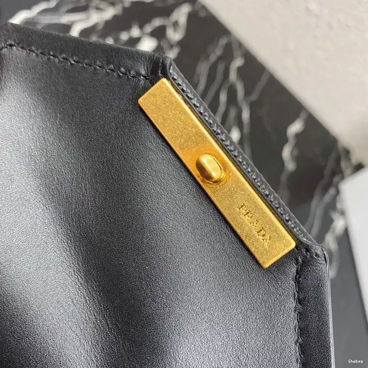 Bags Prada 206B570021 0810